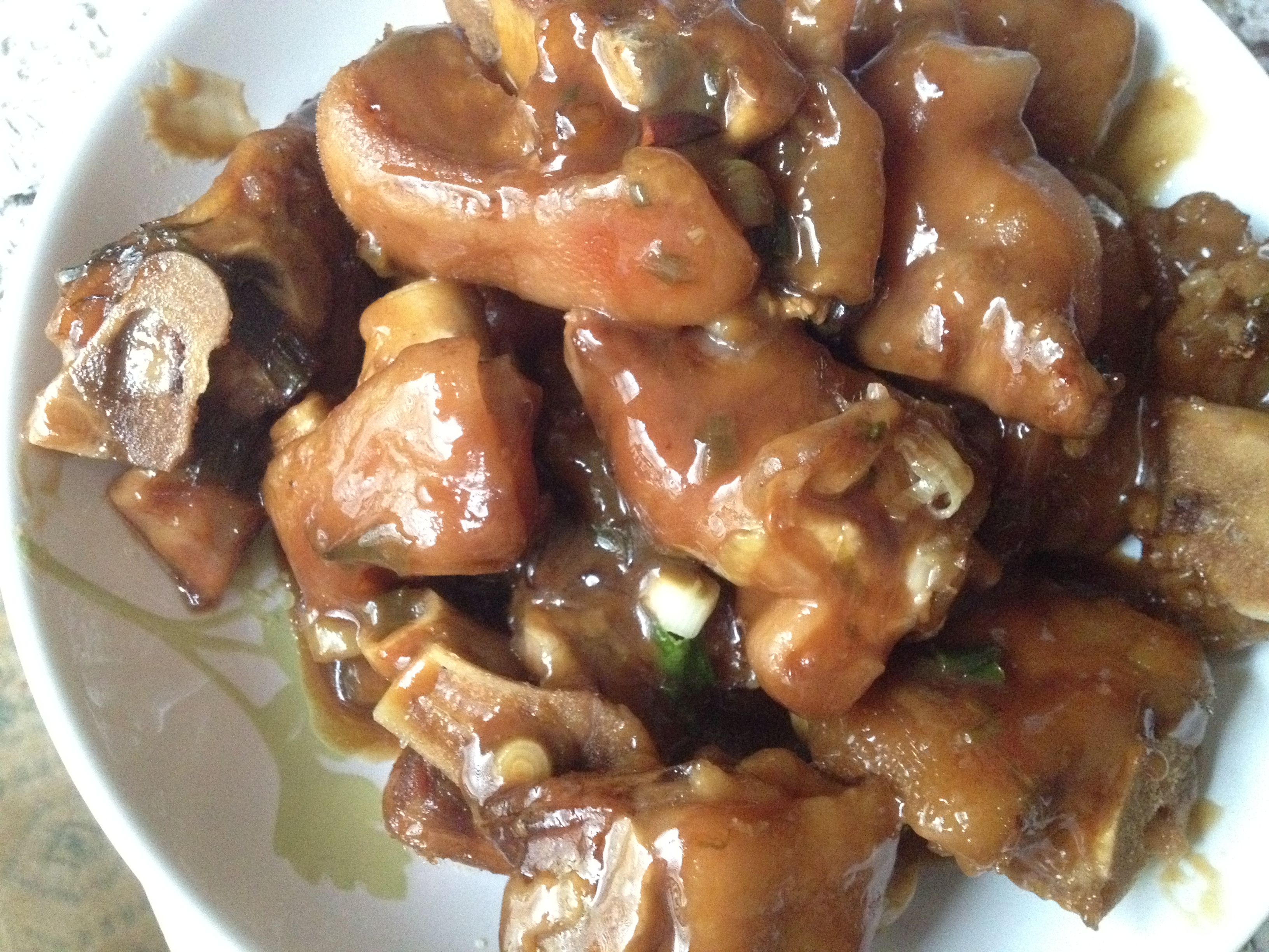 hongshao-zhuti-pig-feet-in-soy-sauce